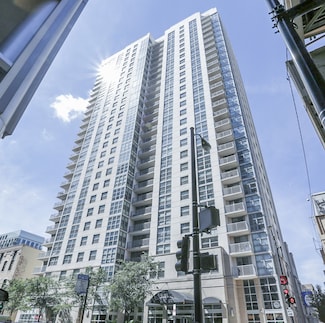 180 N Jefferson St Unit 808, Chicago, IL 60661