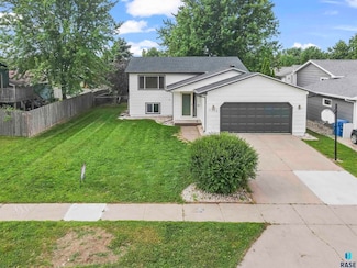 5705 W Missouri St, Sioux Falls, SD 57106