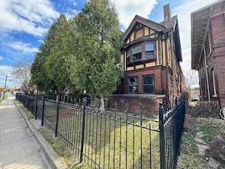 250 Eliot St, Detroit, MI 48201