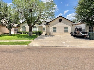 609 Codorniz Dr, Laredo, TX 78045