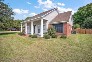 112 Cambridge Dr, Madison, MS 39110