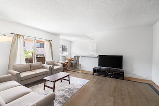 5403 Newcastle Ave Unit 69, Encino, CA 91316