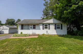 225 Pondview Dr, Southington, CT 06489