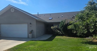 822 15th Ave, Lewiston, ID 83501
