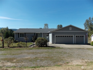 527 G St, Vader, WA 98593