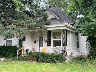 934 N National Ave, Springfield, MO 65802