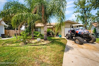 2280 Fairway Villas Ln N, Atlantic Beach, FL 32233