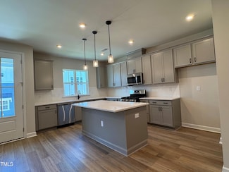 607 Callan View Ave, Wake Forest, NC 27587
