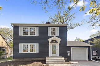 4113 W 42nd St, Edina, MN 55416