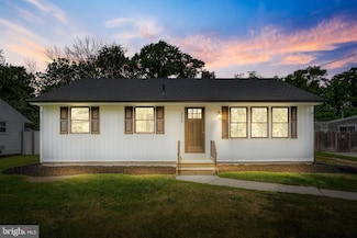 313 Cressmont Ave, Blackwood, NJ 08012
