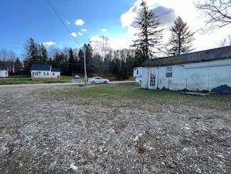 120 Foxcroft Rd, Houlton, ME 04730