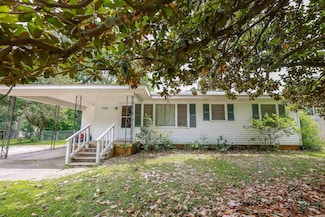 3215 Edgewood Rd, El Dorado, AR 71730