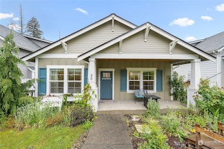 20 E Cedarland Ln, Allyn, WA 98524