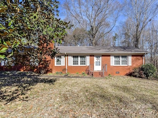 1830 Light Brigade Dr, Matthews, NC 28105