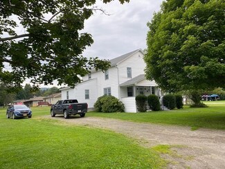 33 Cameron St, Wellsville, NY 14895