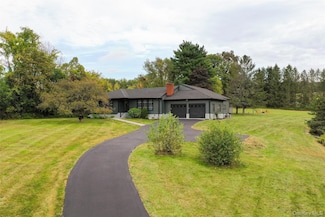 382 Slate Quarry Rd, Rhinebeck, NY 12572