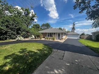 2544 Spruce Rd, Homewood, IL 60430