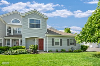 395 Cascade Ln Unit 3, Oswego, IL 60543