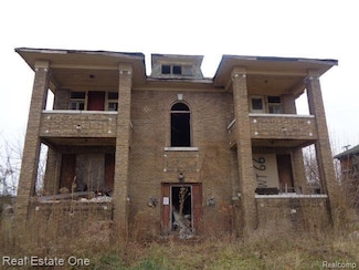 3758 Rochester St, Detroit, MI 48206