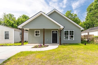 1416 R C Baldwin Ave, High Point, NC 27260