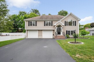 9 Brookbridge Rd, Stoneham, MA 02180