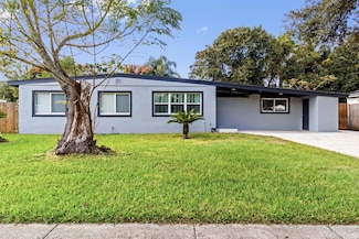 150 Lynbrook Dr, Orlando, FL 32807