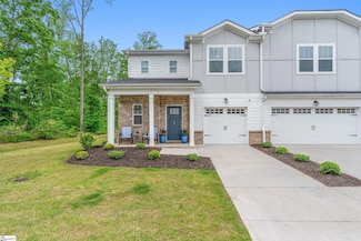 24 Sparrow Ln, Greenville, SC 29607