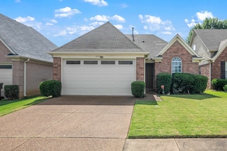 1025 Belfiore Ln, Cordova, TN 38018