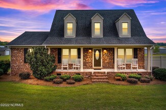 4169 Emma Cannon Rd, Ayden, NC 28513