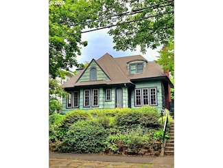 6014 SE 36th Ave, Portland, OR 97202