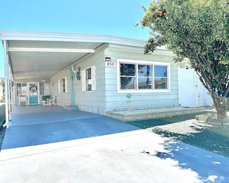 850 S Lyon Ave, Hemet, CA 92543