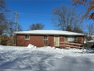 116 W First St, Hanover, IN 47243