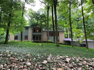 275 N 050 W, Lagrange, IN 46761