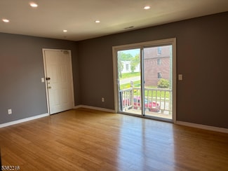 2-10 Montgomery St Unit 5A, Bloomfield, NJ 07003