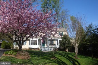 2424 N Utah St, Arlington, VA 22207