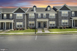 730 Farmwood Ln, Lebanon, PA 17042