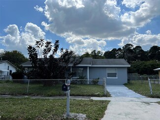 308 Essex Dr, Fort Pierce, FL 34946