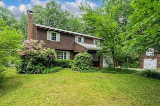 8 Pine Acres Rd, Amherst, NH 03031