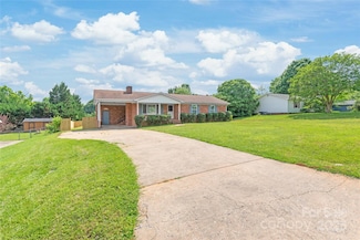405 W Ormand Ave, Bessemer City, NC 28016