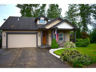 1217 Greenbriar Dr, Creswell, OR 97426