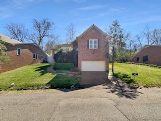 110 Stoneway Close, Nashville, TN 37209