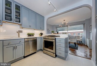 5500 Friendship Blvd, Chevy Chase, MD 20815