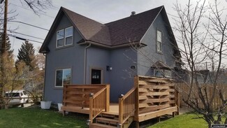 231 W 9th St, Casper, WY 82601
