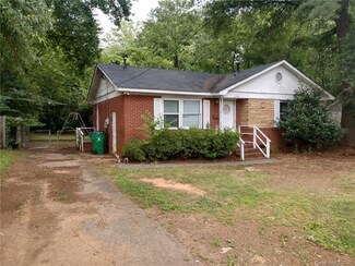 2749 Kenhill Dr, Charlotte, NC 28208