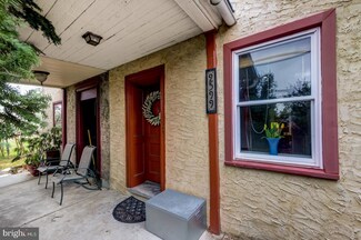 2399 Harts Ln, Lafayette Hill, PA 19444