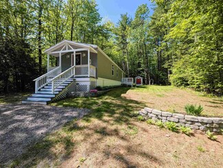 29 Twin Bridge Rd Unit 8, Northfield, NH 03276