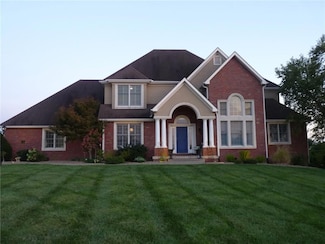 7 SE Eagle Ridge Dr, Saint Joseph, MO 64507