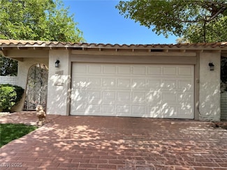 1801 Calle de Vega, Las Vegas, NV 89102