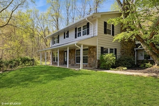 135 Hazelnut Ln, Cullowhee, NC 28723