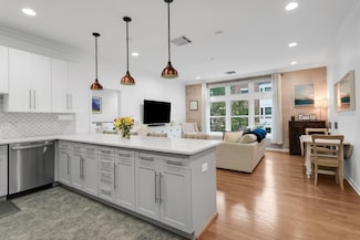 1200 Grand St Unit 426, Hoboken, NJ 07030